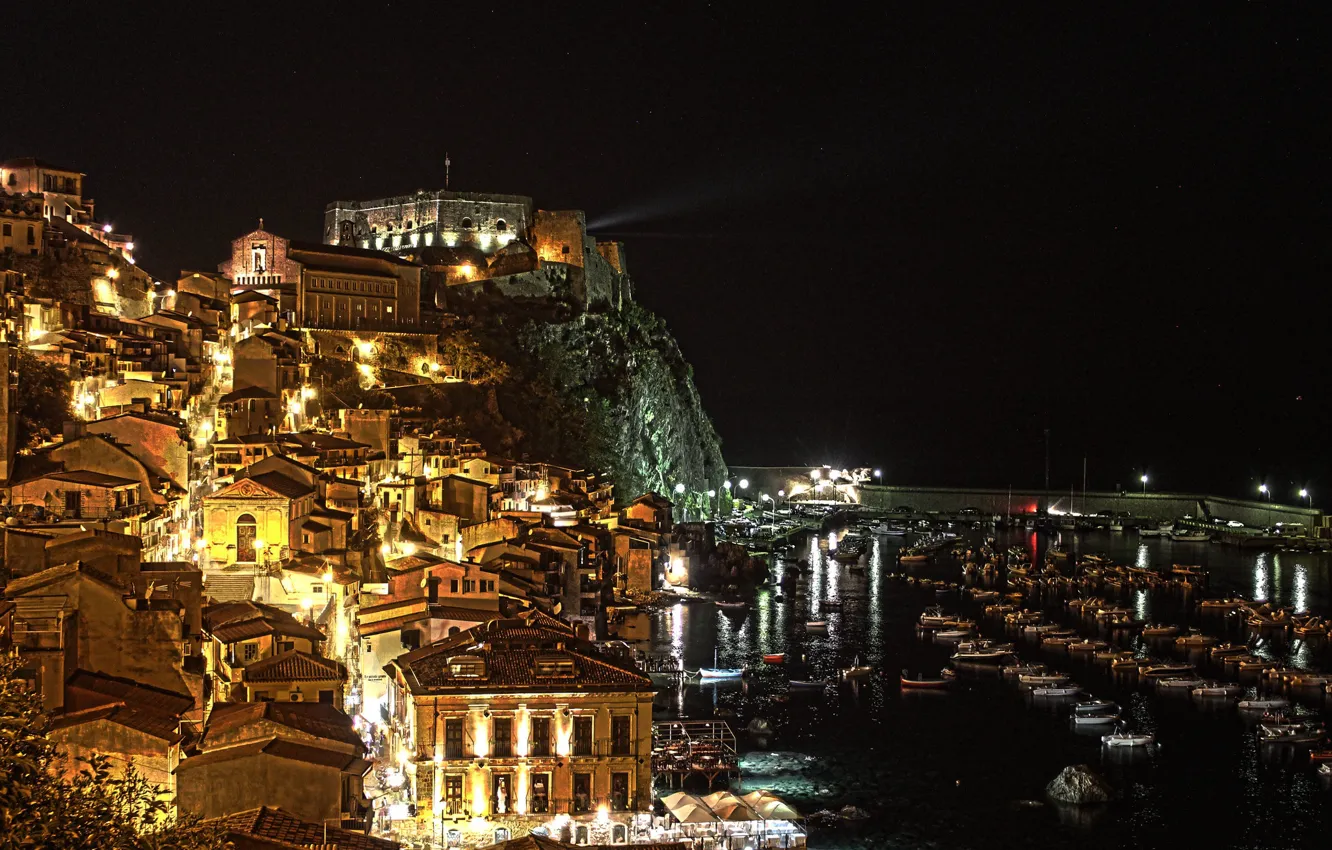 Photo wallpaper night, lights, Italy, Calabria, Shilla, Ruffo Castle