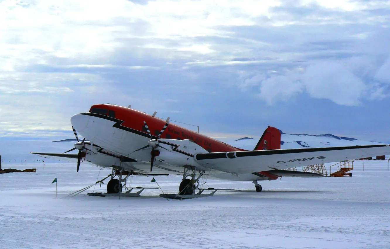 Photo wallpaper winter, the sky, snow, clouds, ski, the plane, the airfield, American