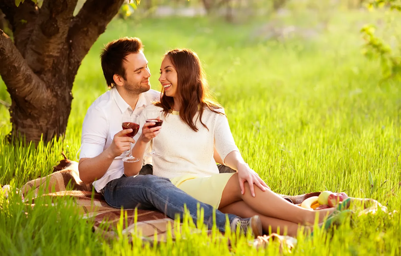 Photo wallpaper nature, wine, stay, romance, pair, picnic, two