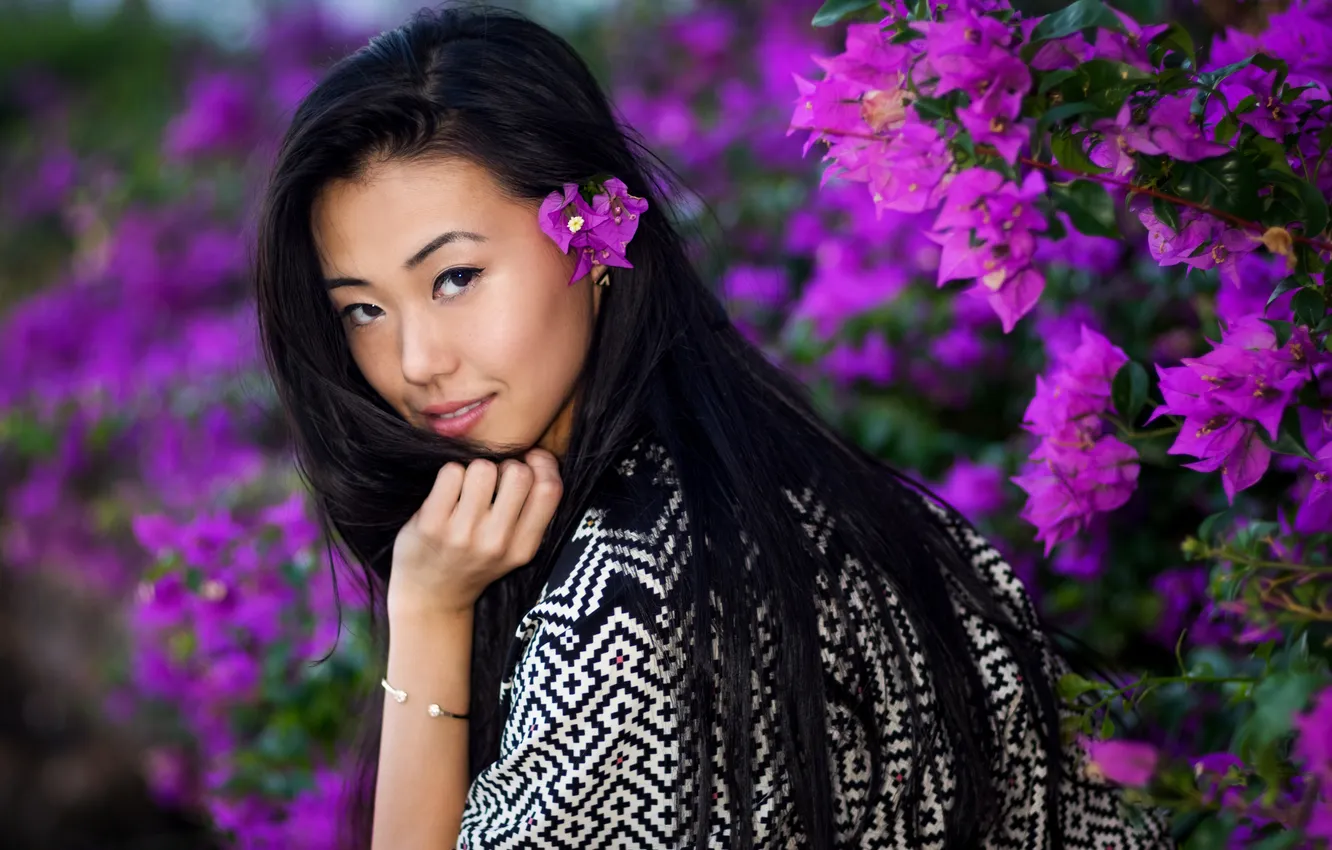 Photo wallpaper girl, flowers, face, background, hair, Asian, beauty