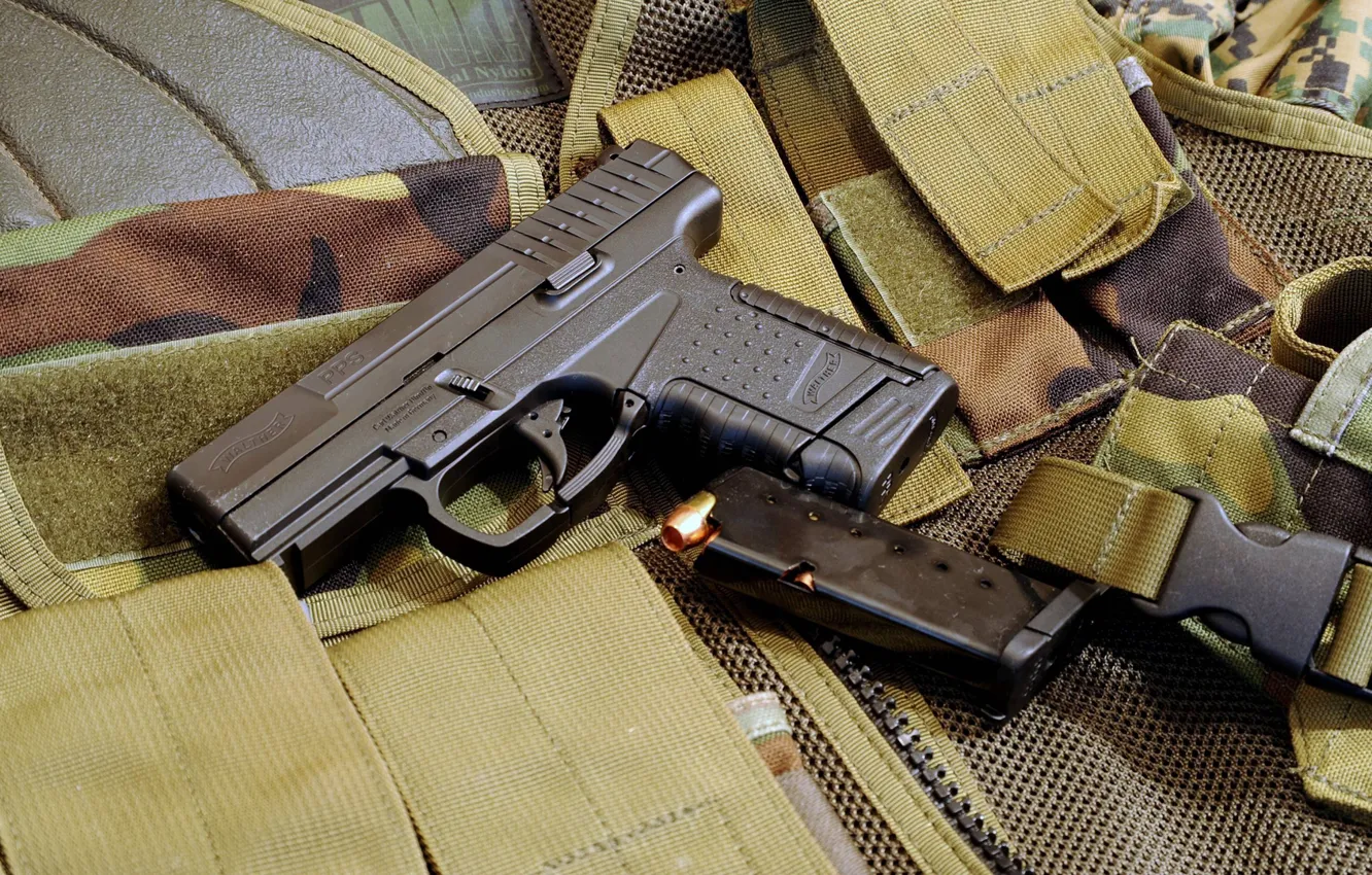 Photo wallpaper gun, Germany, cartridges, unloading, clip, Walther, Police Pistol Narrow, PPS