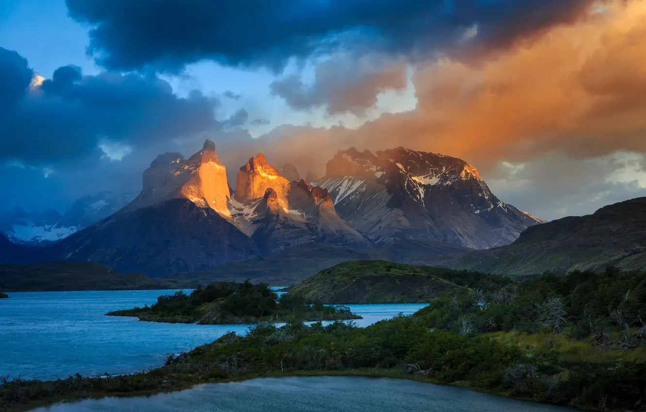Photo wallpaper the sky, clouds, light, mountains, lake, Chile, Andes, South America