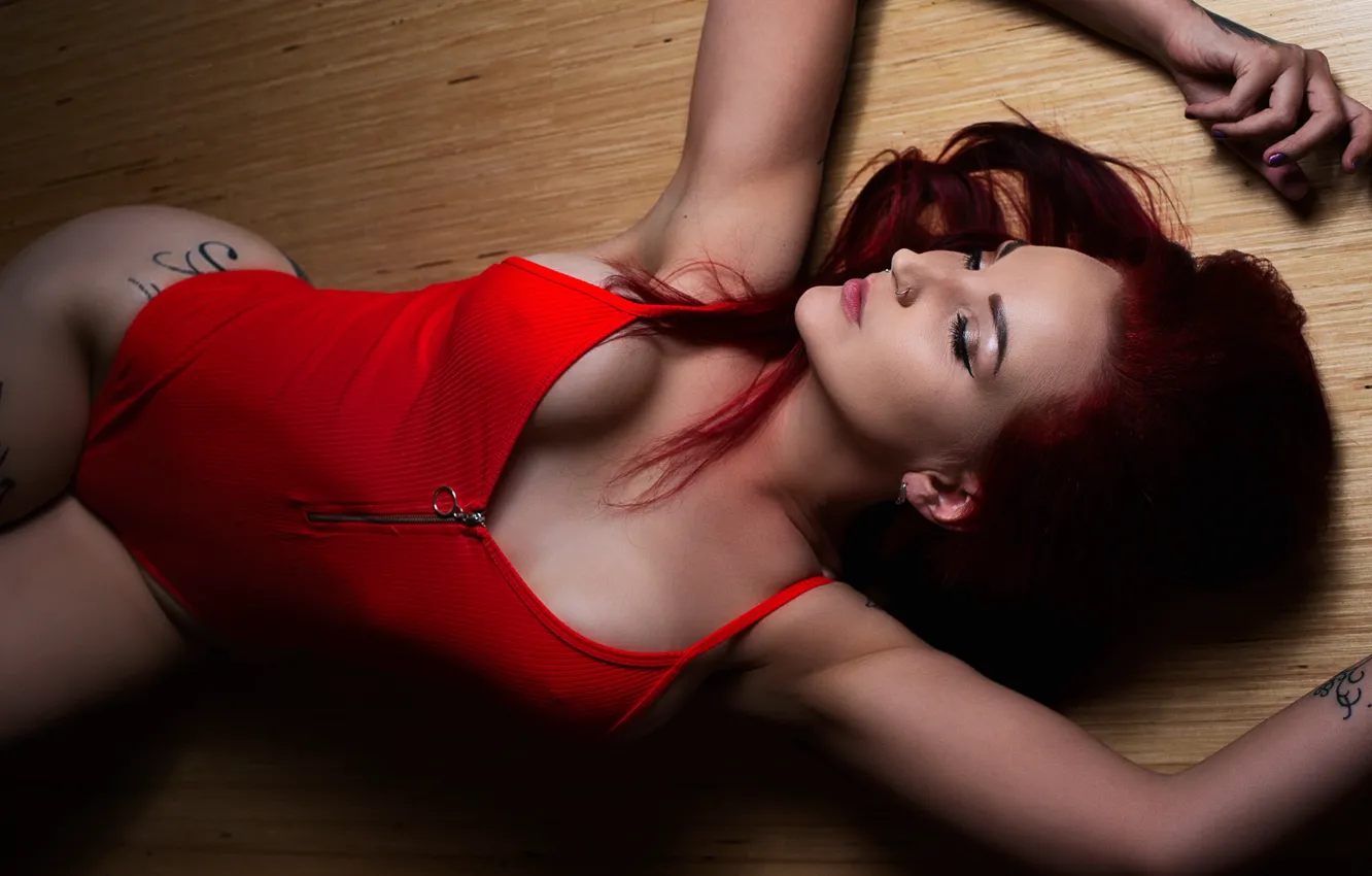 Photo wallpaper pose, hands, makeup, on the floor, body, closed eyes, Anna-Mari