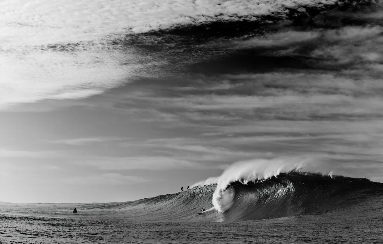 Photo wallpaper sea, wave, b/W, surfers