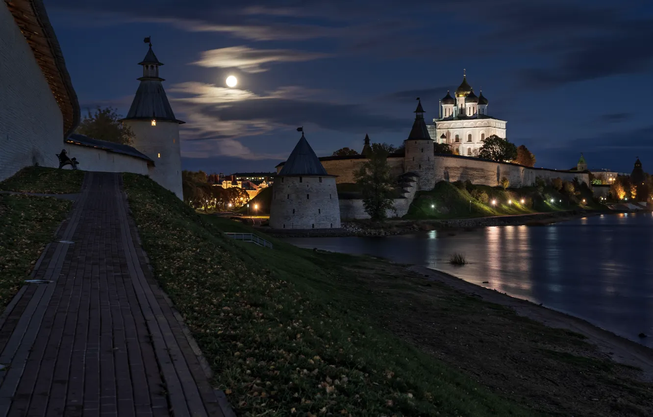 Photo wallpaper night, the city, the moon, temple, fortress, Pskov, Chrome, Oleg Zverev