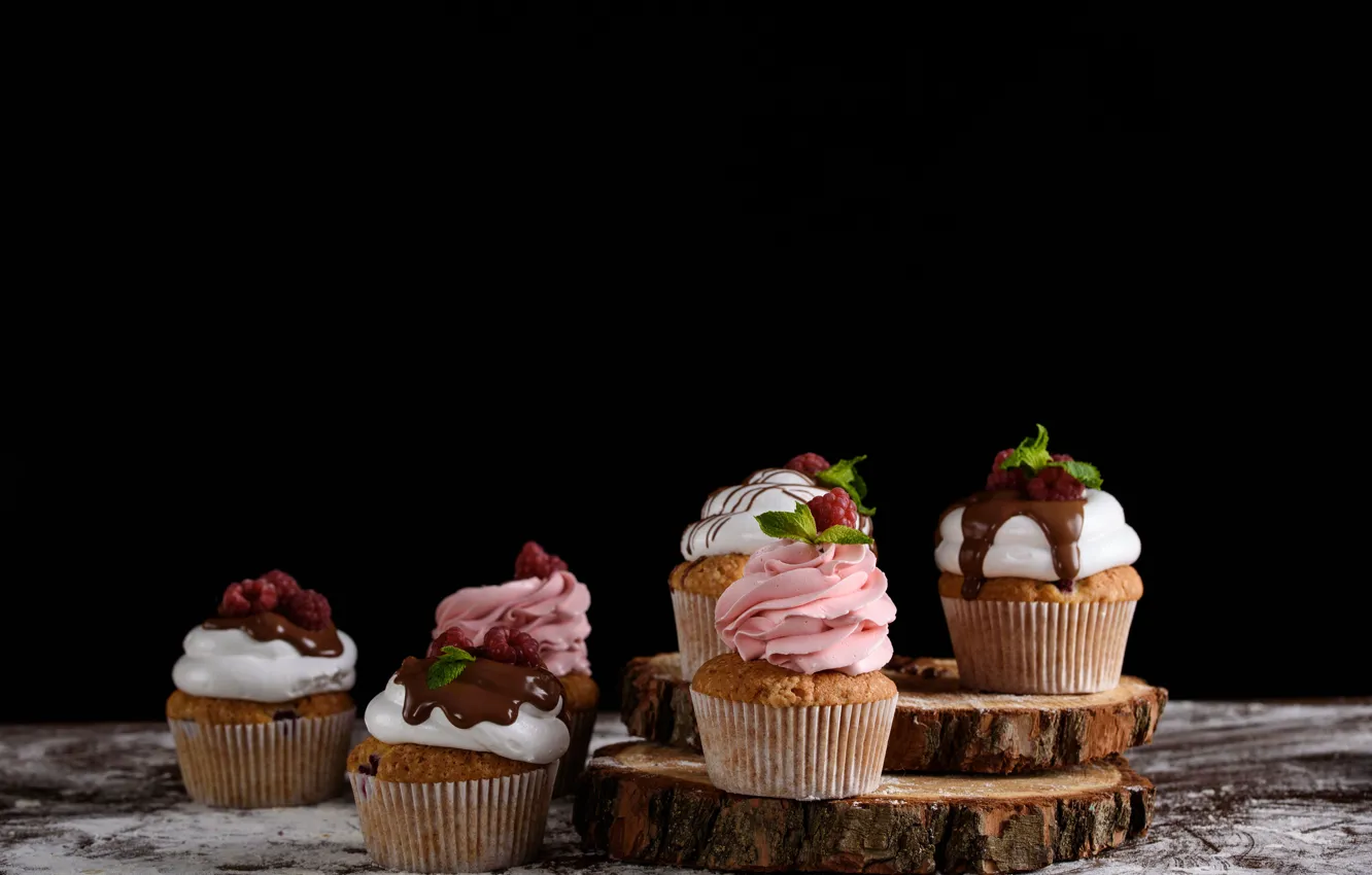 Photo wallpaper berries, raspberry, chocolate, cream, cupcakes