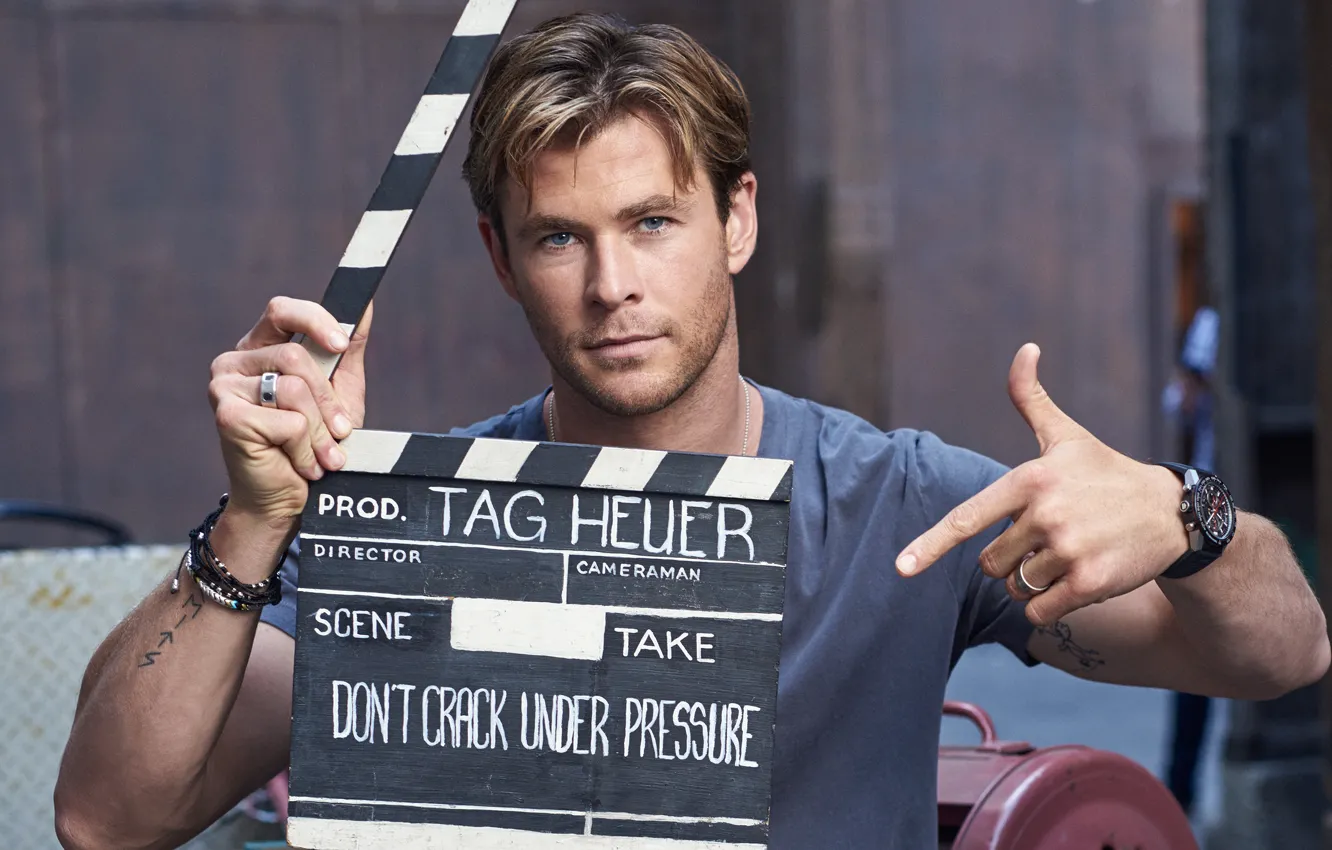 Photo wallpaper photographer, actor, shooting, company, gesture, motor, photoshoot, brand