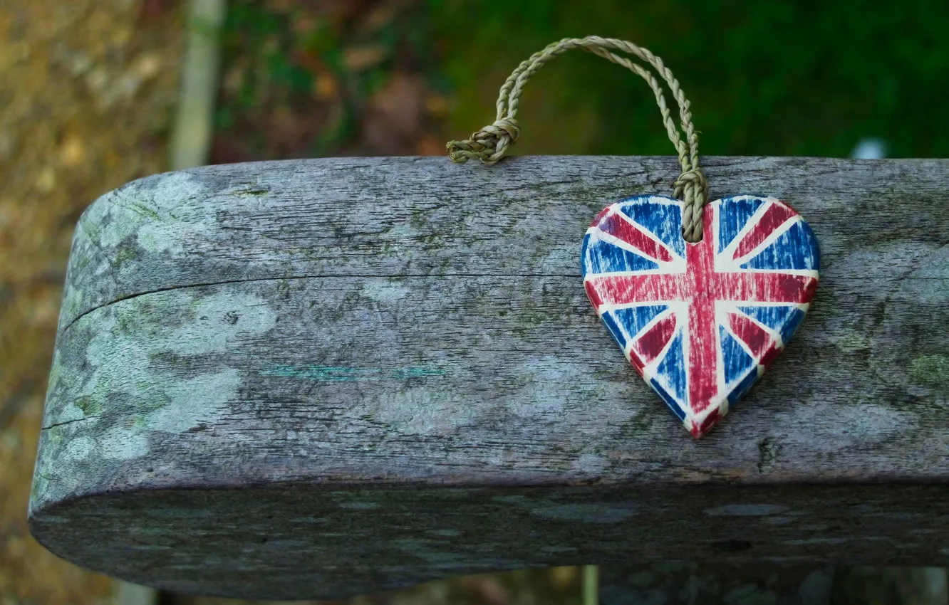 Photo wallpaper tree, heart, flag, heart, British