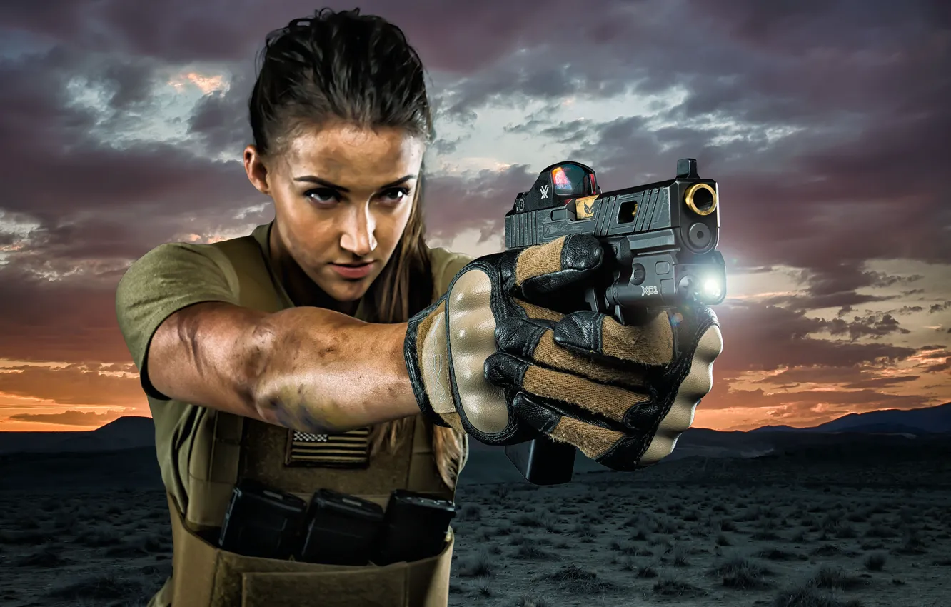 Photo wallpaper girl, rays, face, gun, weapons, background, flashlight