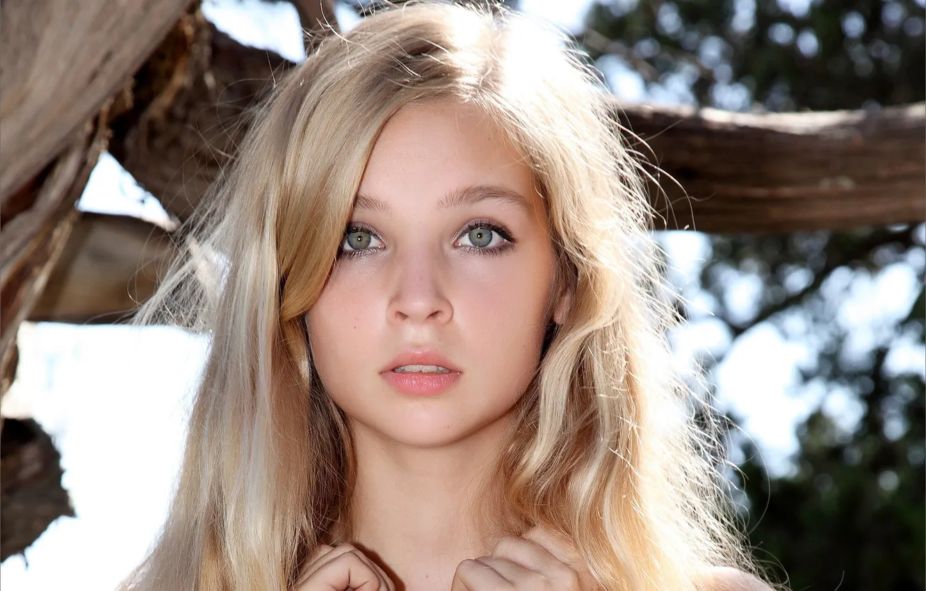 Photo wallpaper look, portrait, blonde