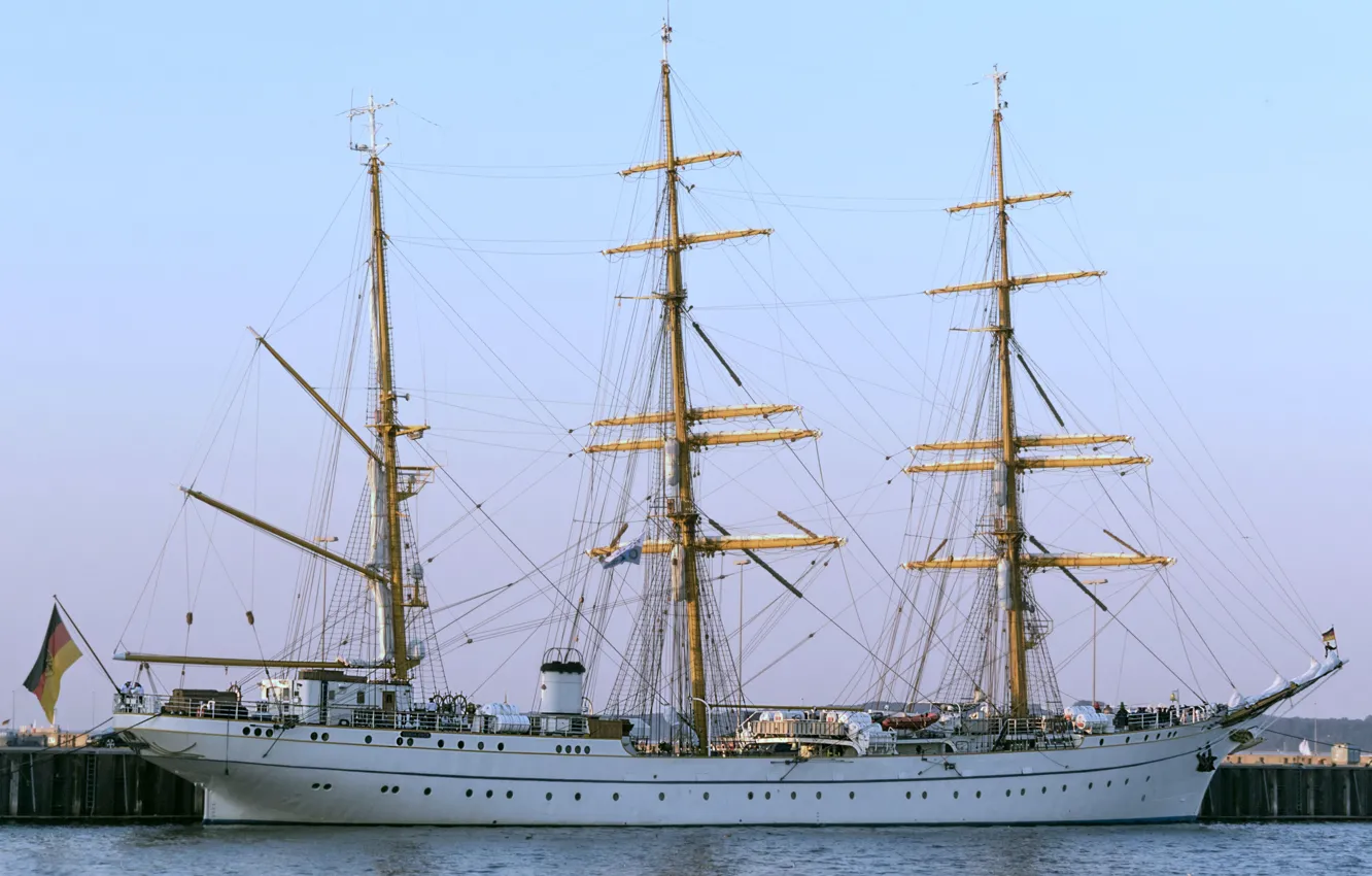 Photo wallpaper Germany, Museum, bark, Gorch Fock