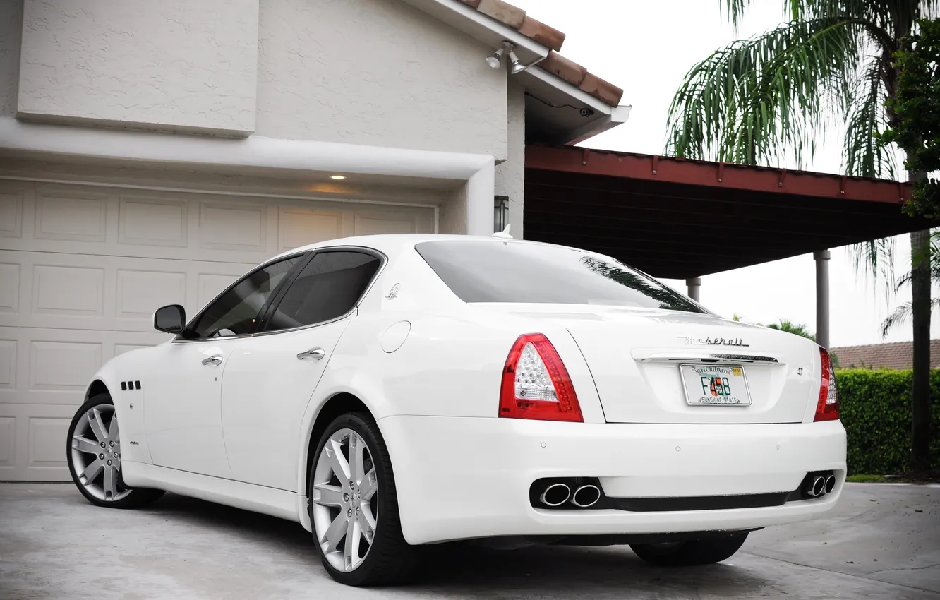 Photo wallpaper Maserati, white, cars, auto, wallpapers, wallpapers auto, Wallpaper HD, city