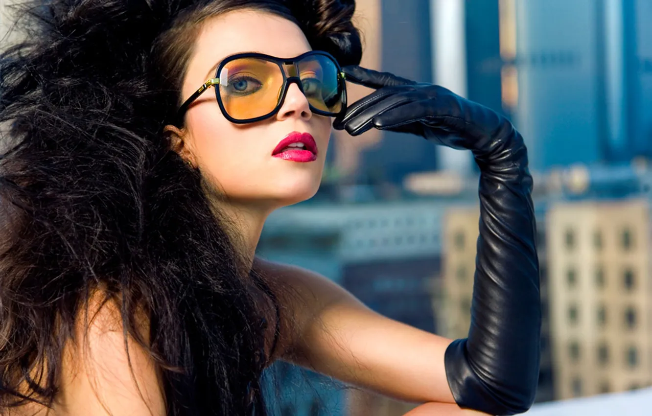 Photo wallpaper look, girl, face, hair, brunette, glasses, lips, gloves
