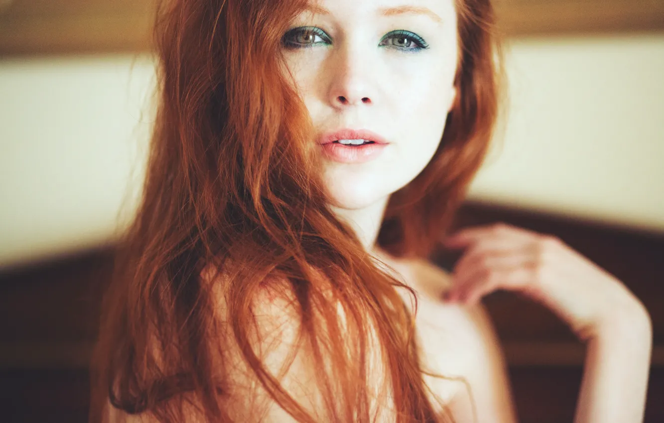 Photo wallpaper girl, hair, makeup, red