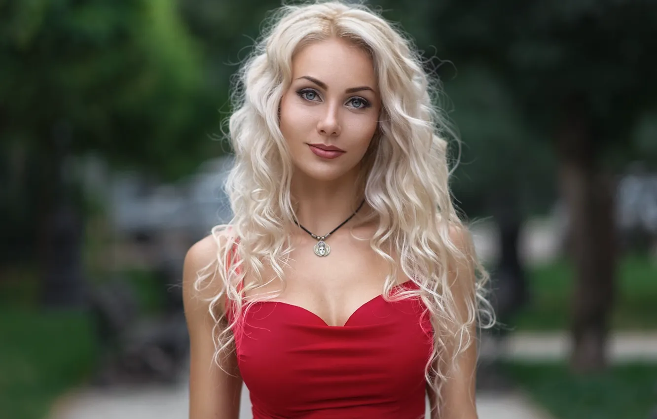 Photo wallpaper portrait, pendant, neckline, beautiful blonde, Galaev Eugene