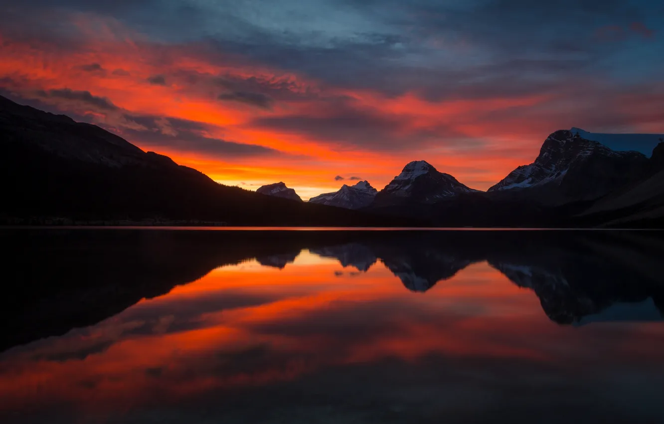 Photo wallpaper twilight, mountains, lake, evening, dusk, reflection