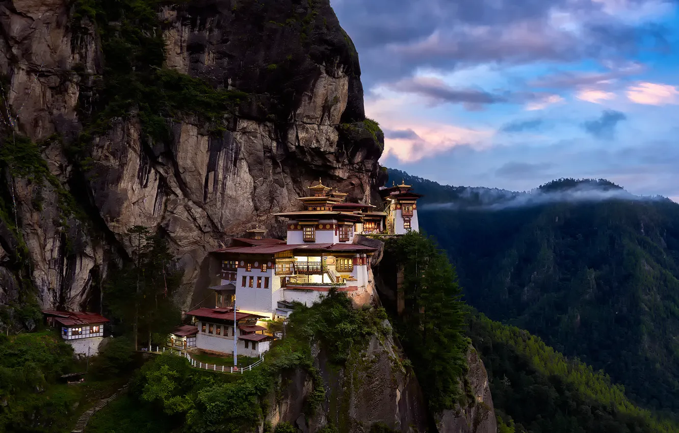 Photo wallpaper mountains, Asia, the monastery, Dragons Breath