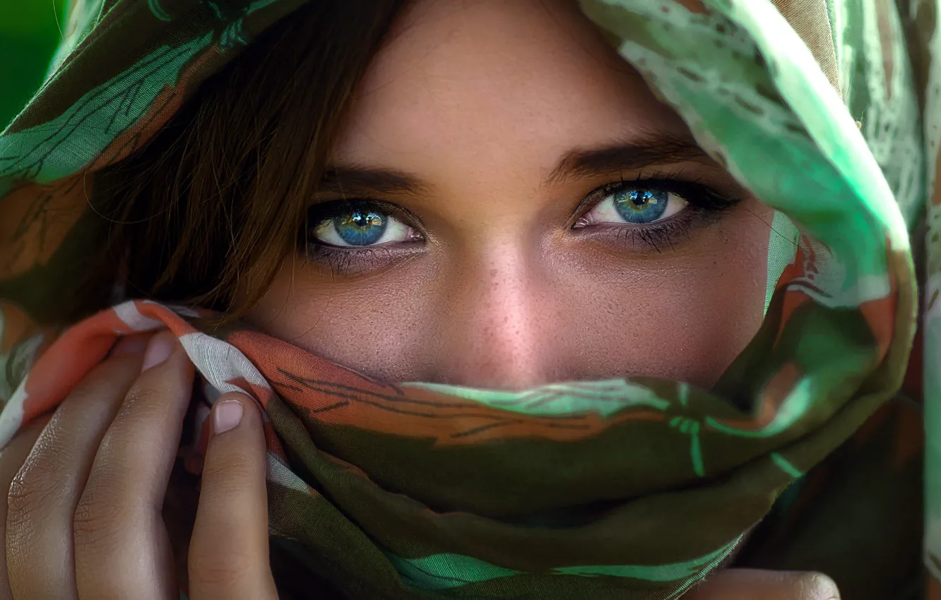 Photo wallpaper eyes, look, shawl