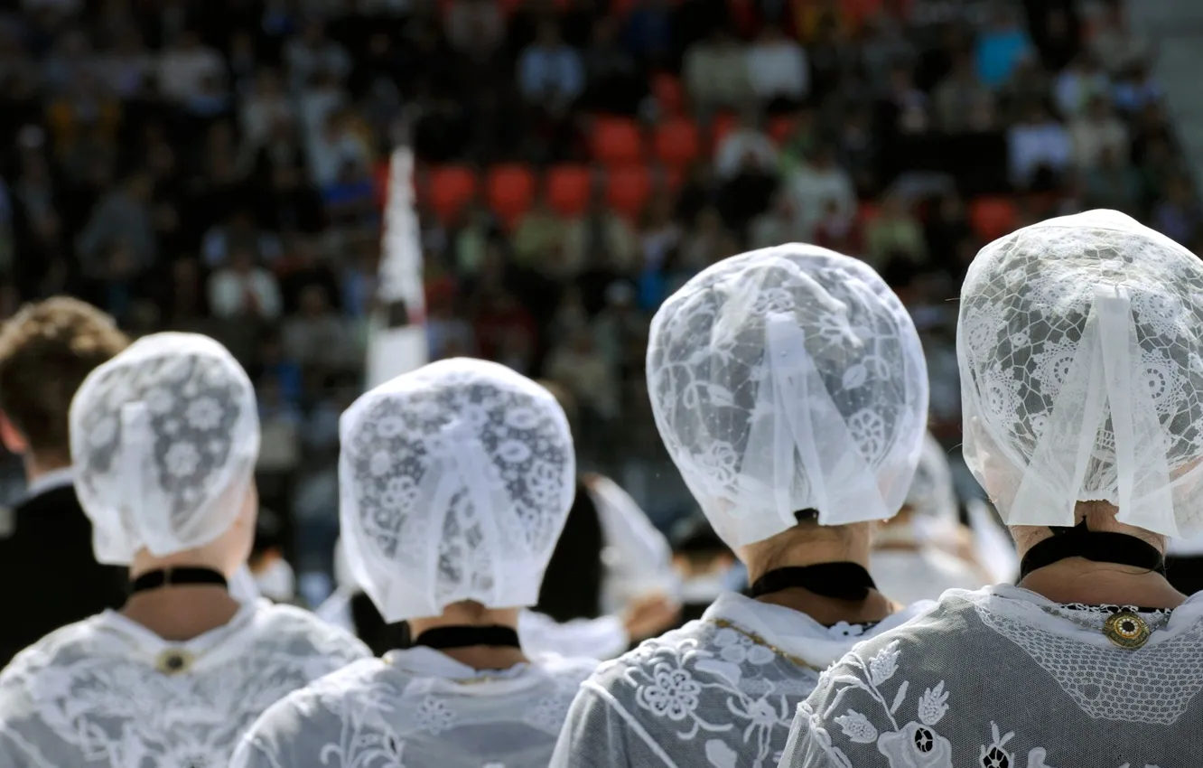 Photo wallpaper France, parade, Brittany, Morbihan, Celtic festival, Lorient