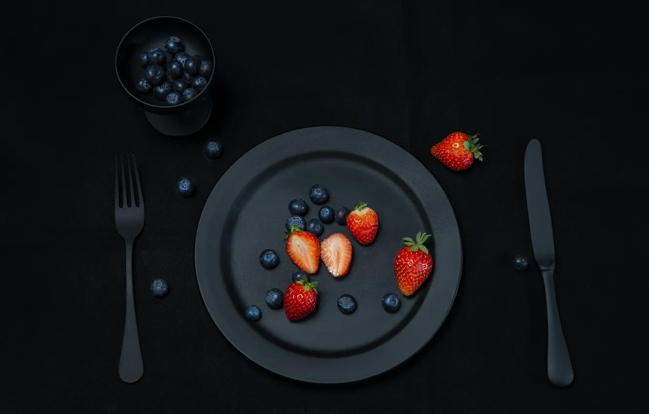 Photo wallpaper berries, food, blueberries, strawberry, plate, knife, fruit, plug