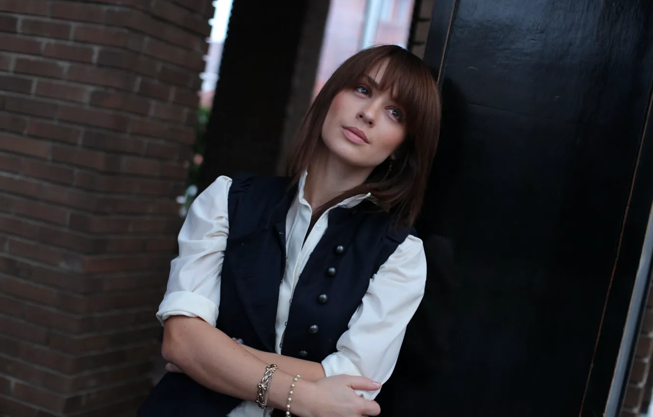Photo wallpaper girl, bracelet, Irina Muromtseva