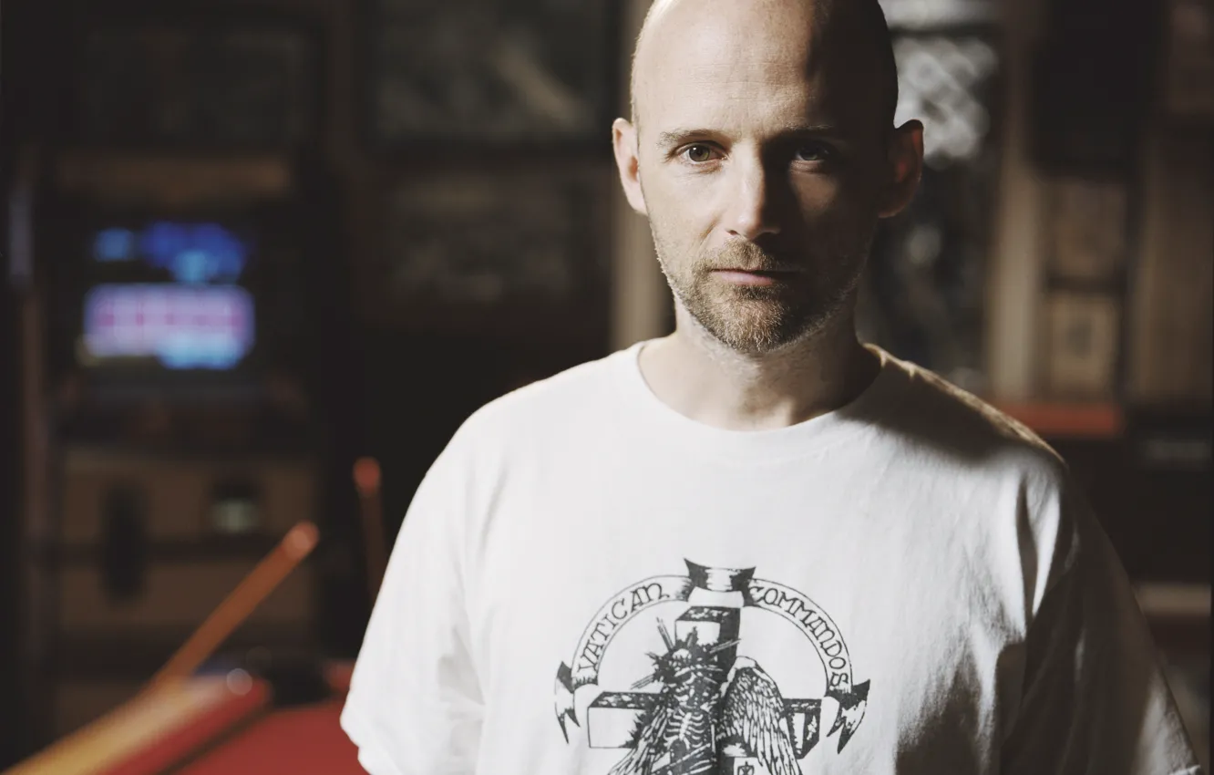 Photo wallpaper composer, Moby, electronic music