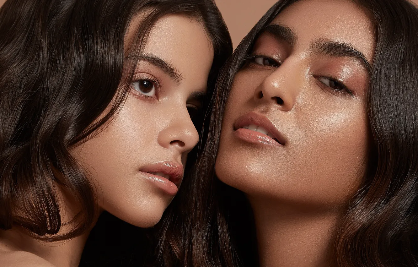 Photo wallpaper girl, eyes, smile, model, beauty, lips, face, hair