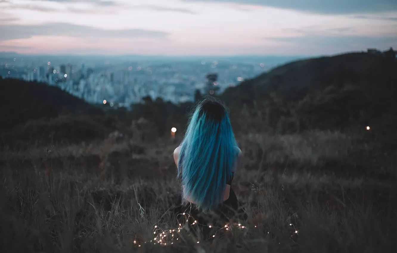 Photo wallpaper girl, hair, back, garland