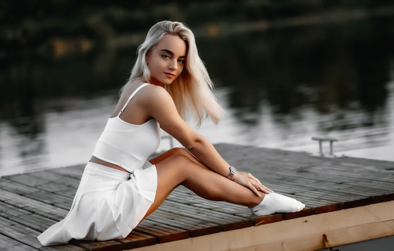 Photo wallpaper look, girl, bridge