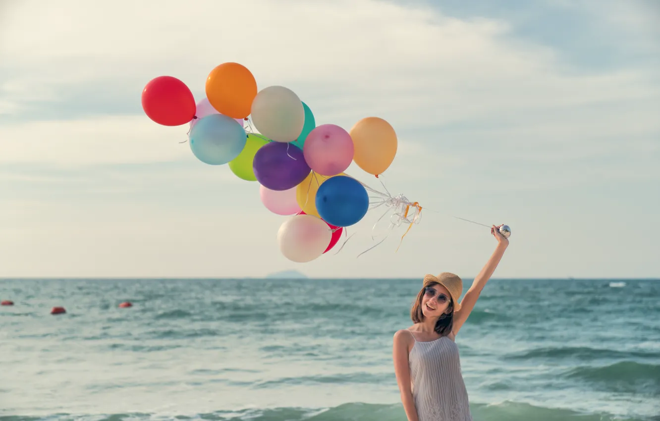 Photo wallpaper sea, beach, summer, girl, the sun, happiness, balloons, stay