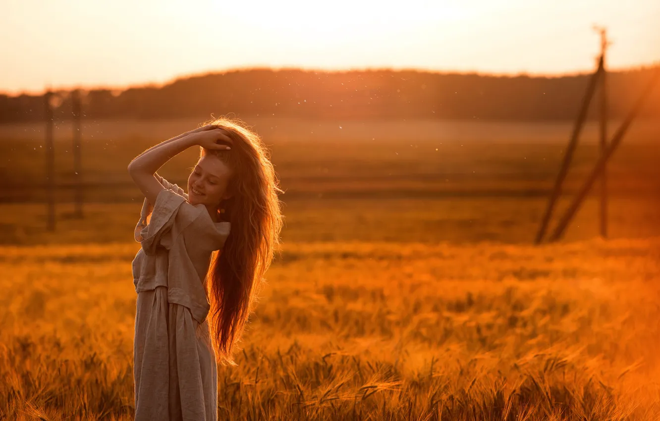 Photo wallpaper field, summer, girl, the sun, pose, smile, bokeh, Tatiana GUZ