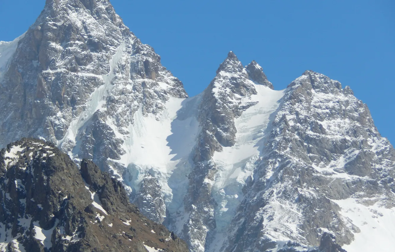 Photo wallpaper snow, mountains, blue sky