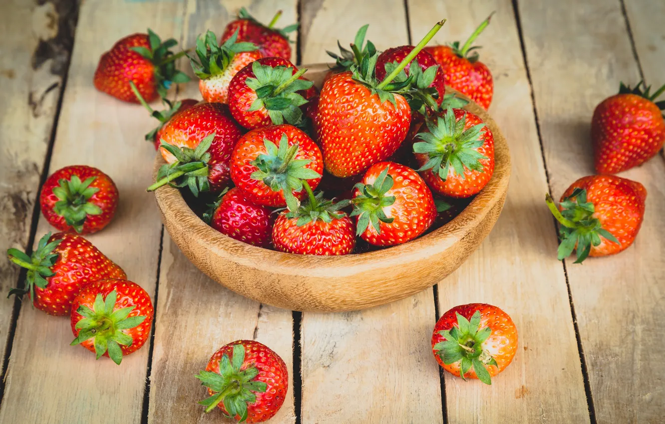 Photo wallpaper strawberry, berry, bowl, ripe, delicious
