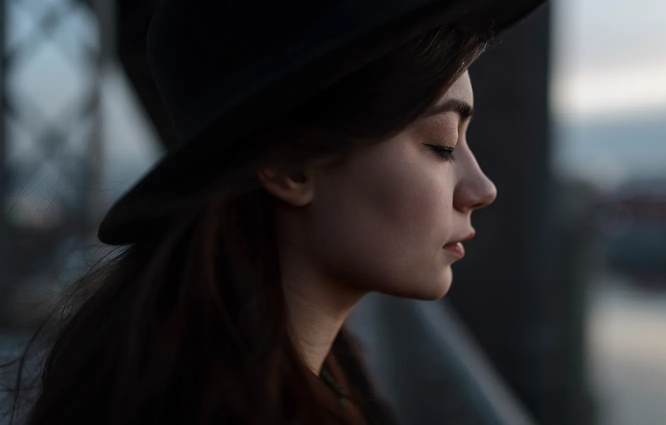 Photo wallpaper hat, profile, sponge, curls, Pauline, Aleks Five