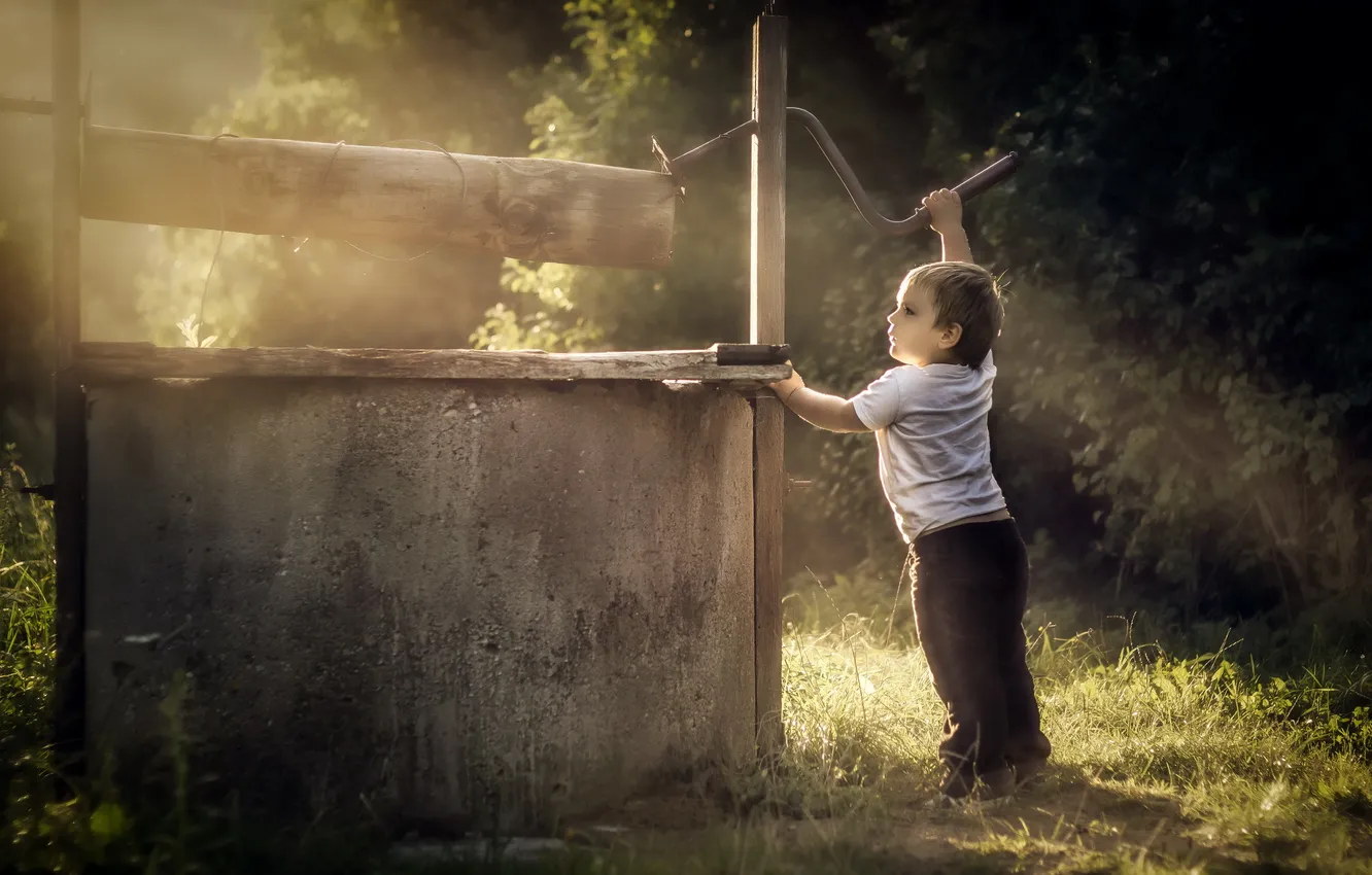 Photo wallpaper mood, boy, well