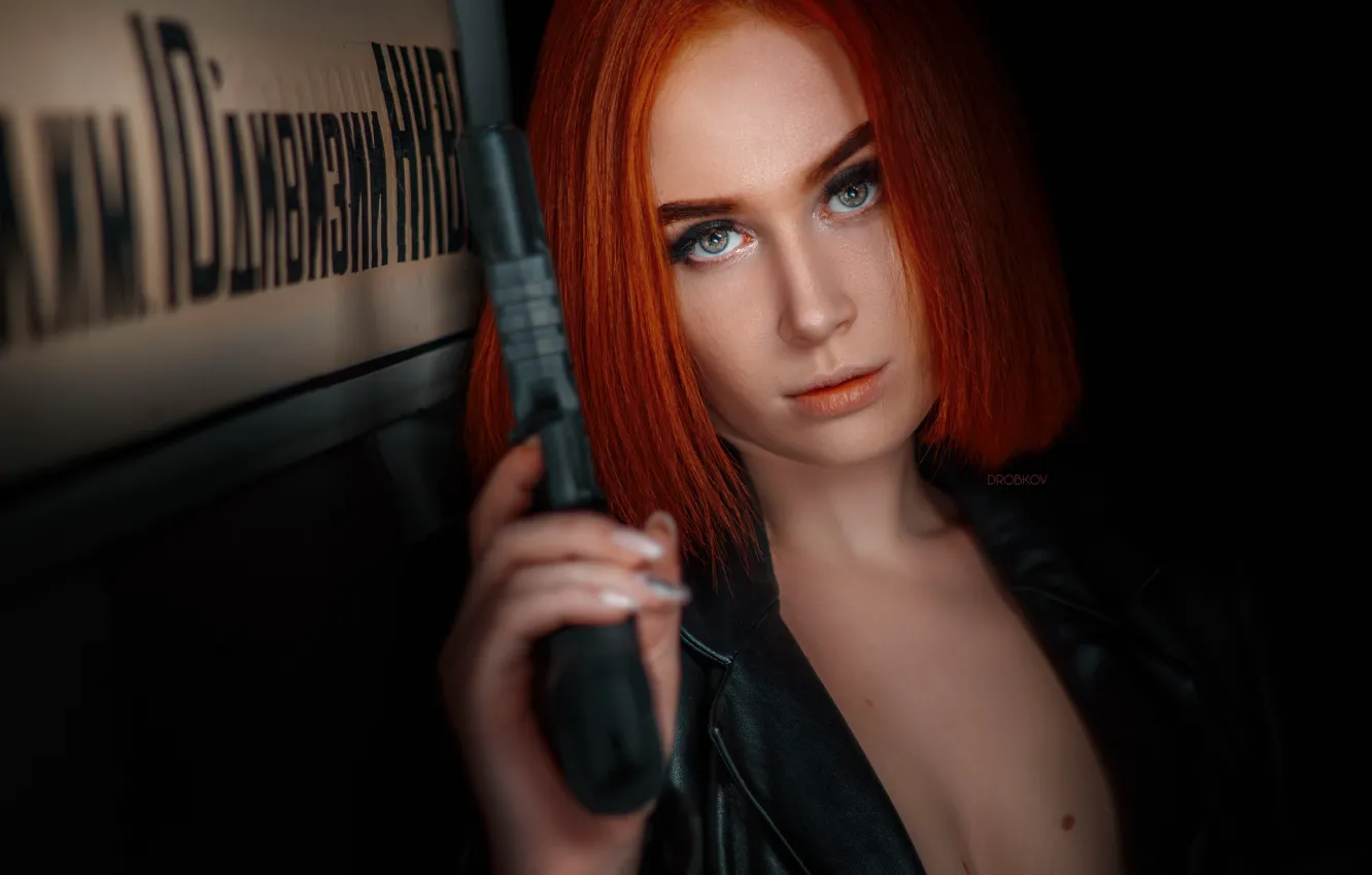 Photo wallpaper look, girl, gun, red, Elvira Pozdnysheva, Alexander Drobkov-Dark