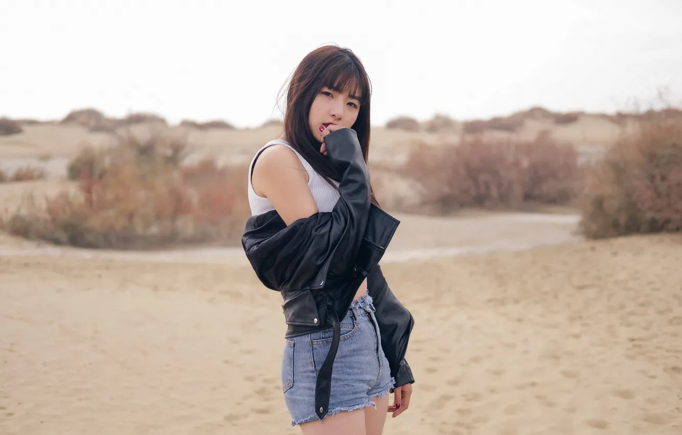 Photo wallpaper sand, look, landscape, pose, model, shorts, portrait, makeup