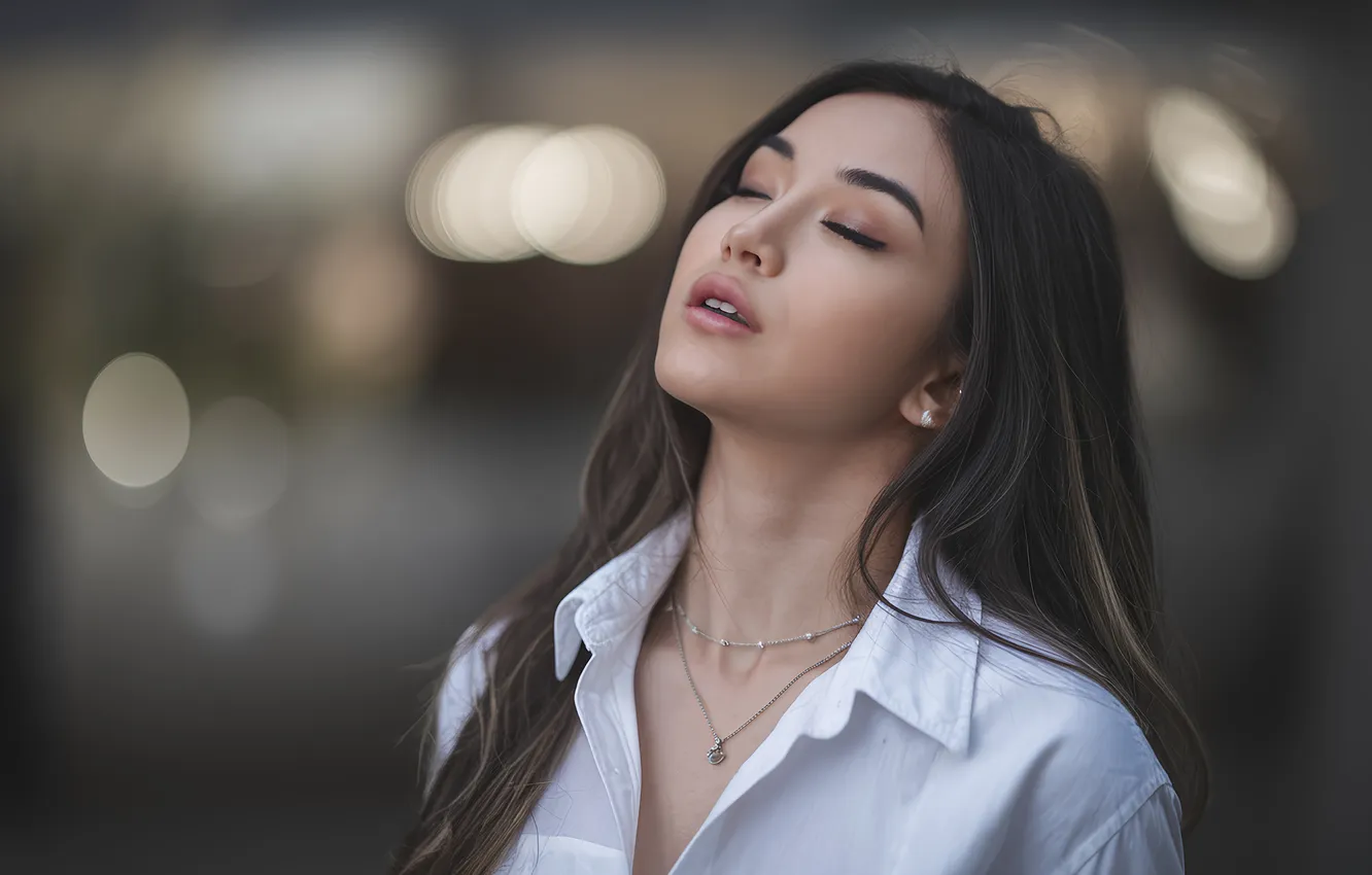 Photo wallpaper girl, pose, portrait, makeup, brunette, Asian, chain, long hair