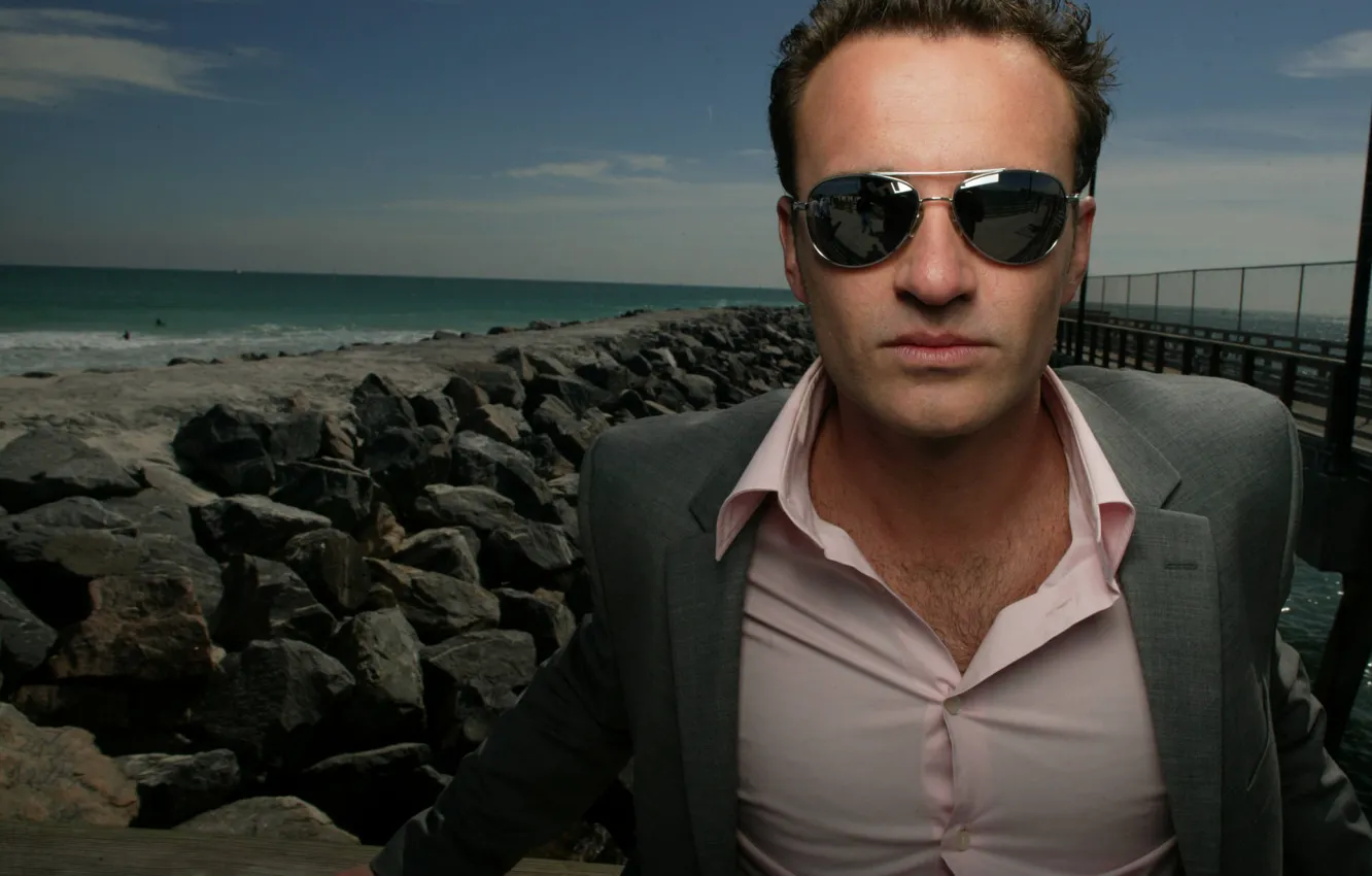 Photo wallpaper sea, stones, Julian McMahon