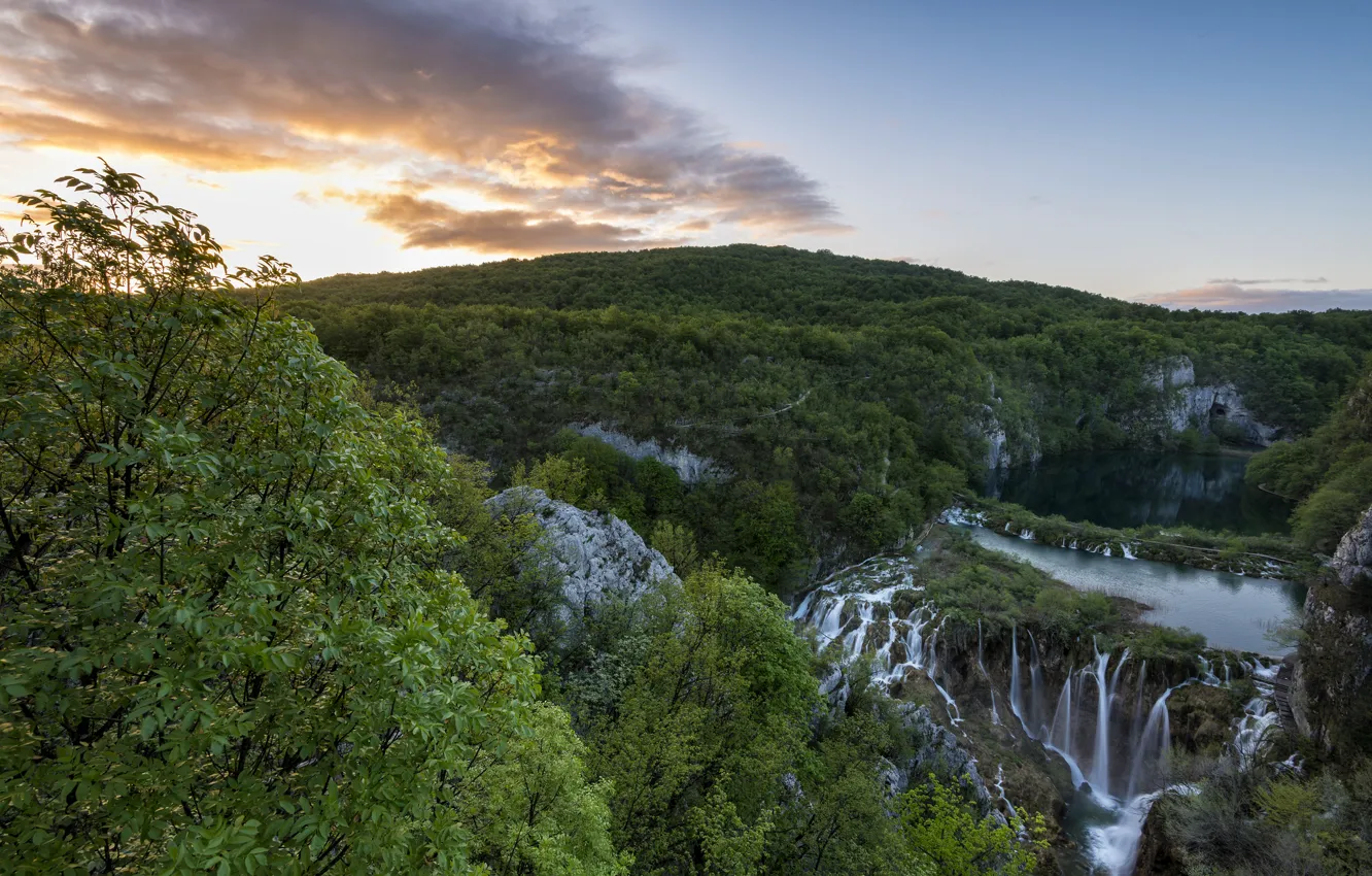 Photo wallpaper trees, mountains, lake, view, morning, waterfalls, Croatia, national Park