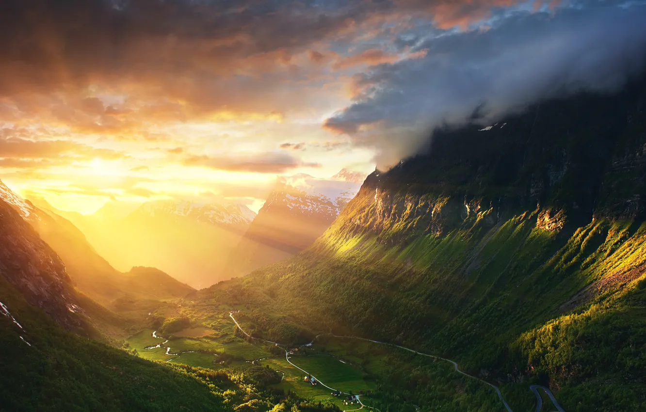 Photo wallpaper the sky, the sun, light, mountains, valley, Norway, Ålesund