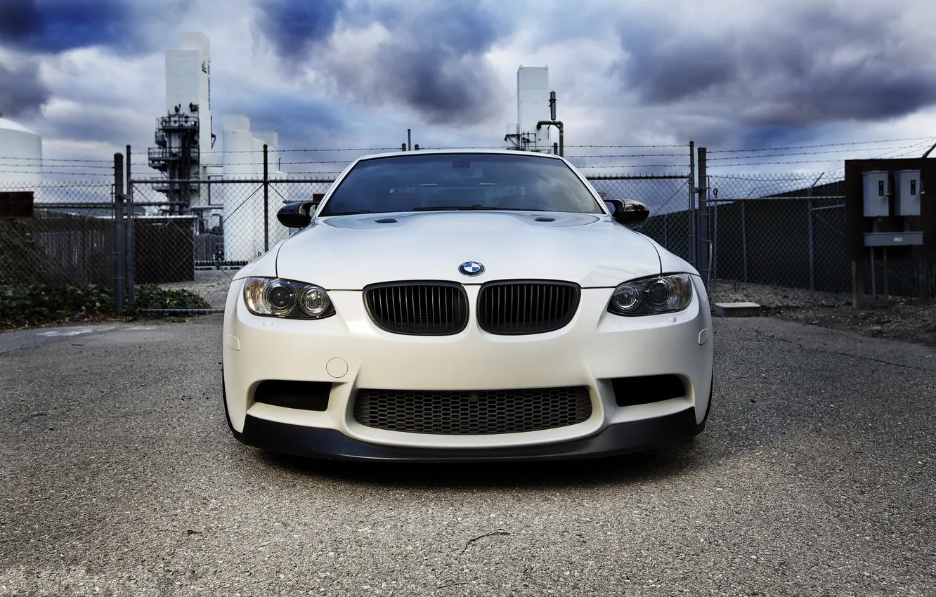 Photo wallpaper white, asphalt, BMW, BMW, white, the front, E90, tinted