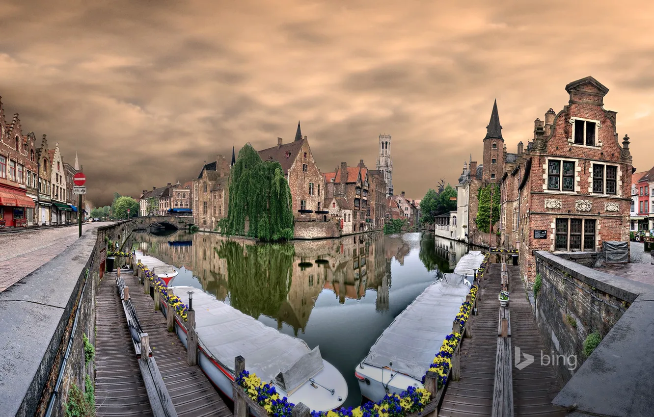 Photo wallpaper the sky, clouds, street, home, channel, Belgium, Bruges