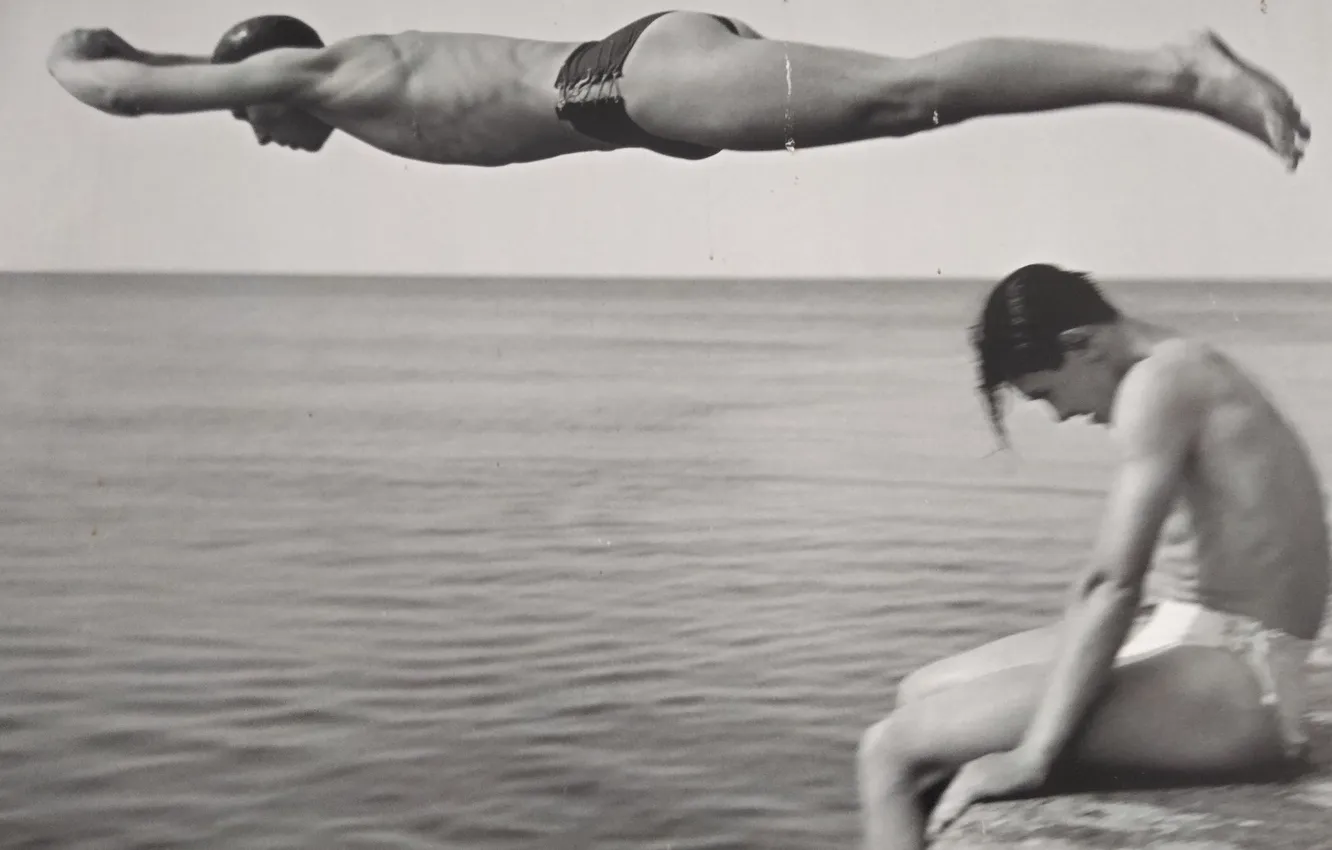 Photo wallpaper 1951, Black White, retro photography, Il Tuffatore (The Diver), Nino Migliori