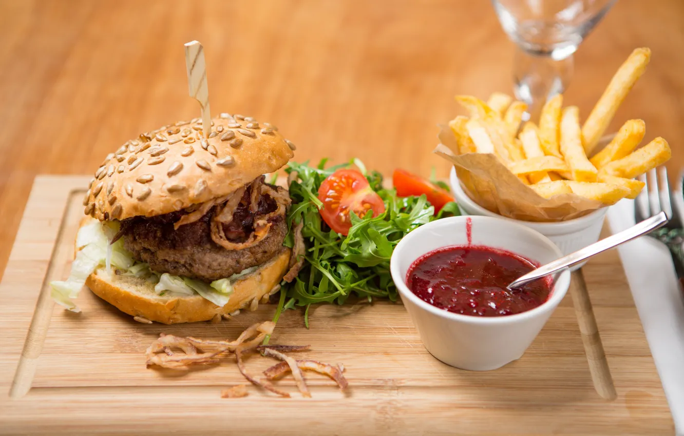 Photo wallpaper sauce, hamburger, salad, potatoes