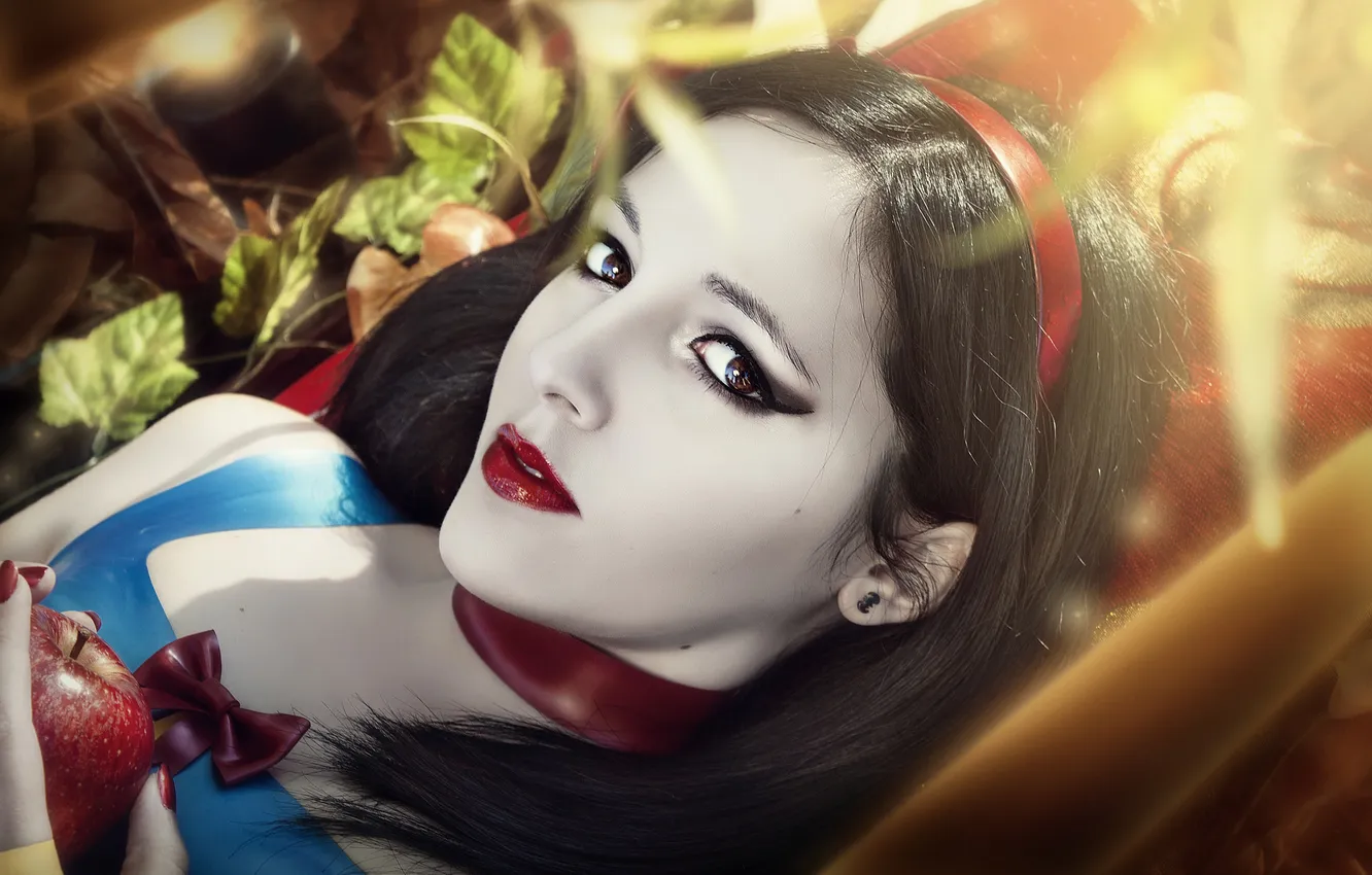 Photo wallpaper look, girl, face, hair, apples, Snow white