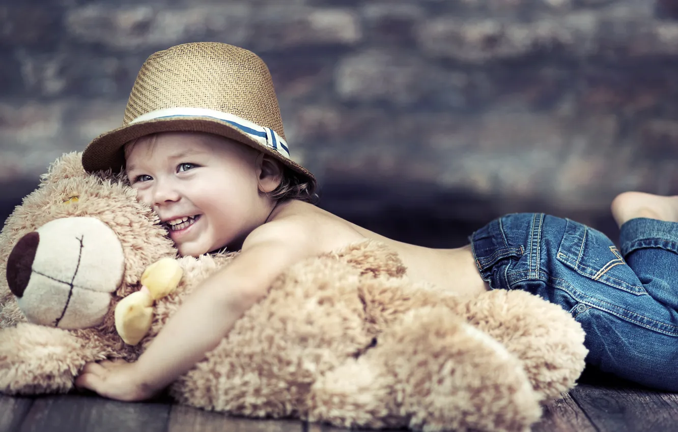 Photo wallpaper children, smile, toy, hat, boy, bear, plush