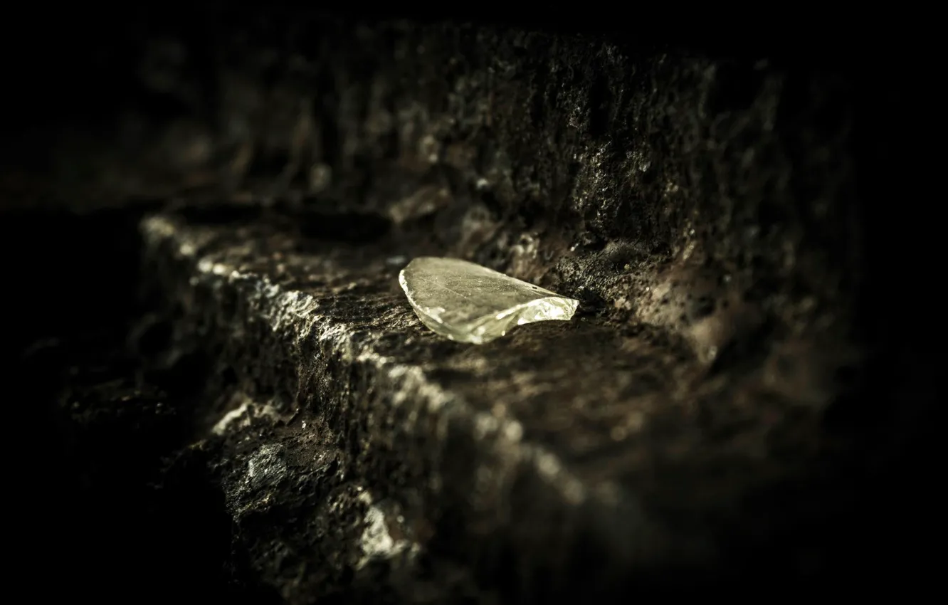 Photo wallpaper glass, stones, Glass on stone