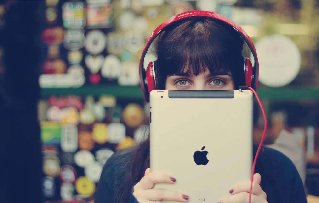 Photo wallpaper girl, headphones, IPad