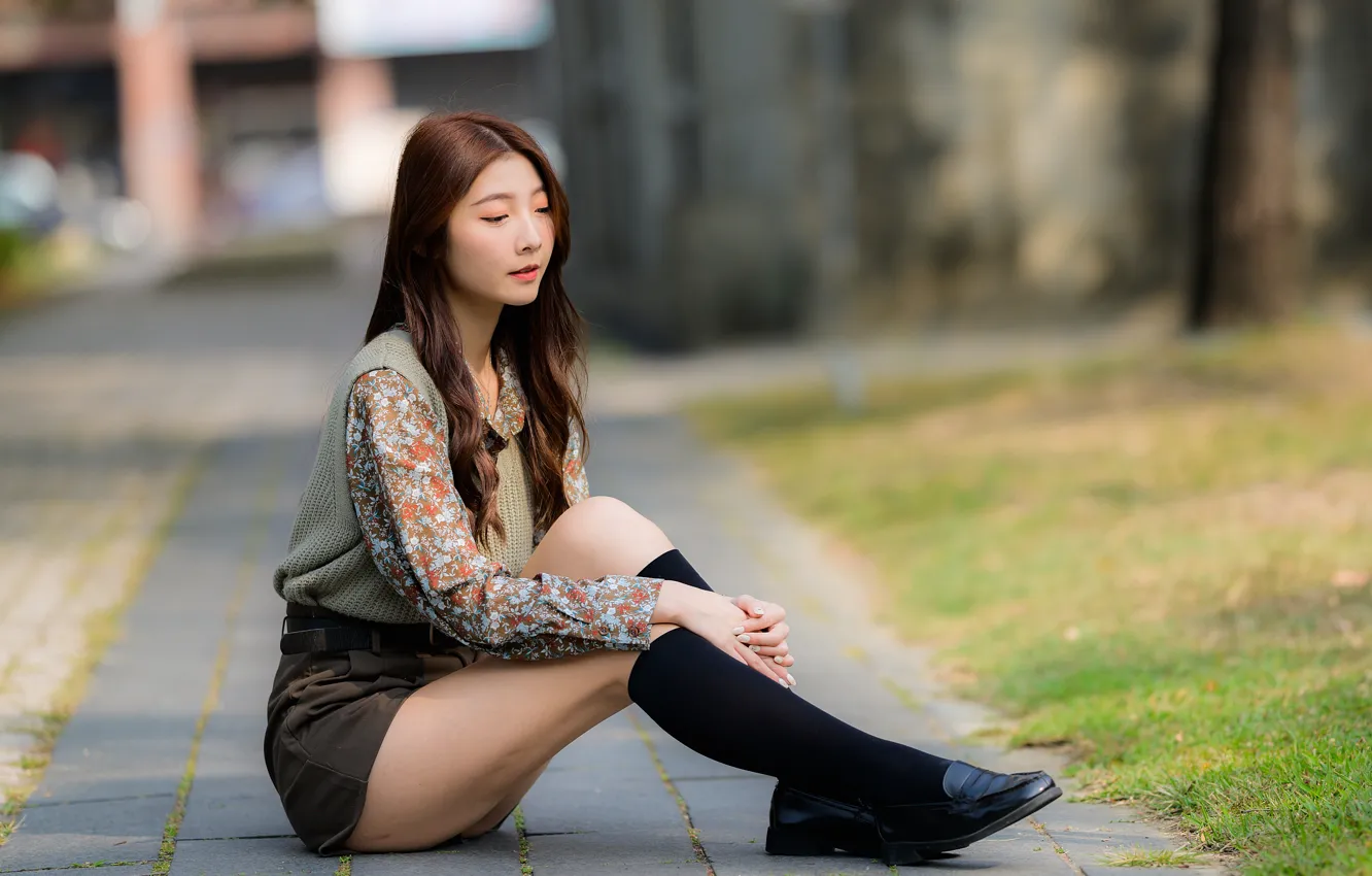 Photo wallpaper girl, shorts, legs, bokeh, asian, sitting, Brown-haired, young women